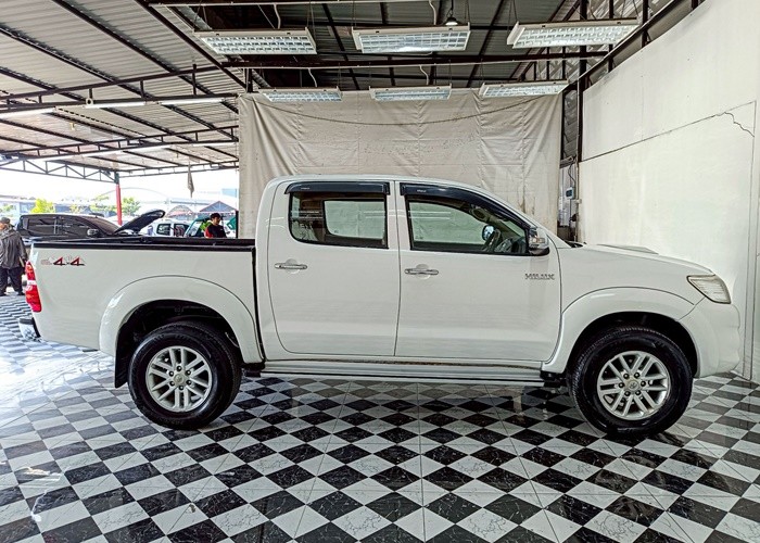 Used 11
                    TOYOTA
                     for Sale Image