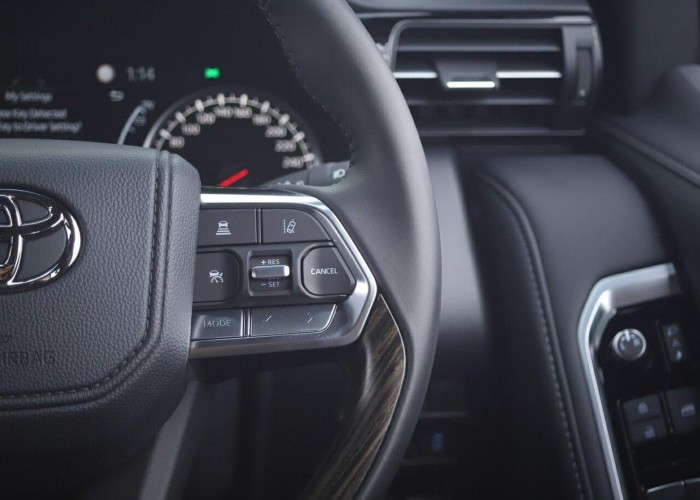 Used 1
                    TOYOTA
                     for Sale Image