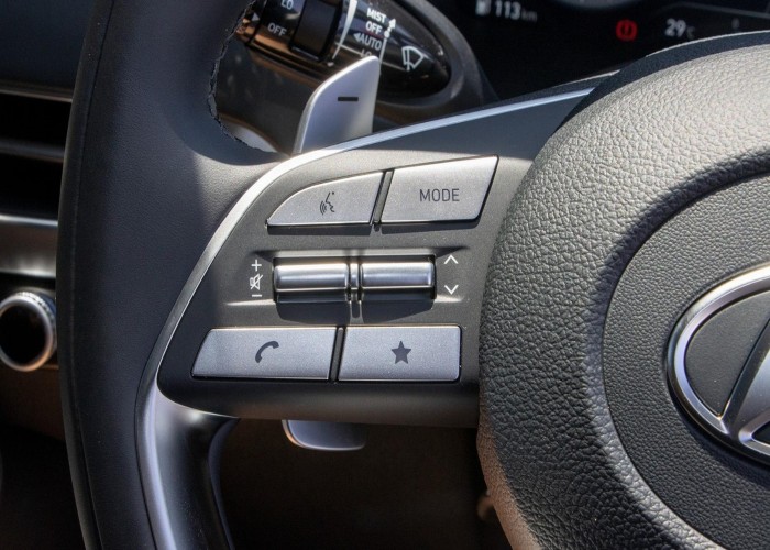 Used 1
                    HYUNDAI
                     for Sale Image