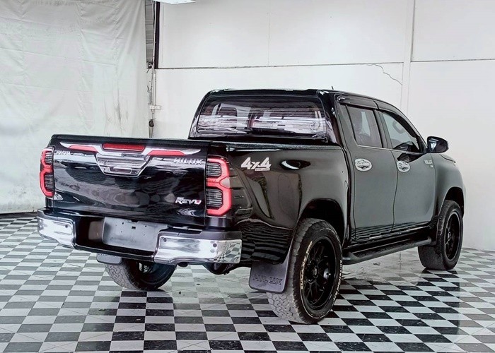 Used 10
                    TOYOTA
                     for Sale Image