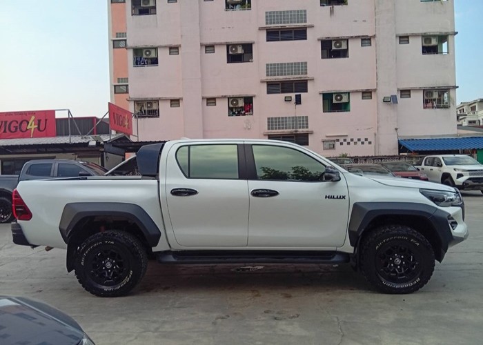 Used 11
                    TOYOTA
                     for Sale Image