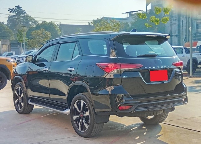 Used 5
                    TOYOTA
                     for Sale Image