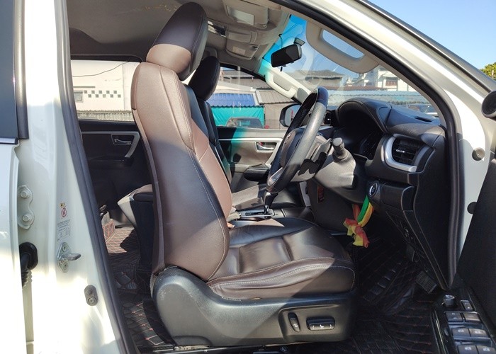 Used 11
                    TOYOTA
                     for Sale Image