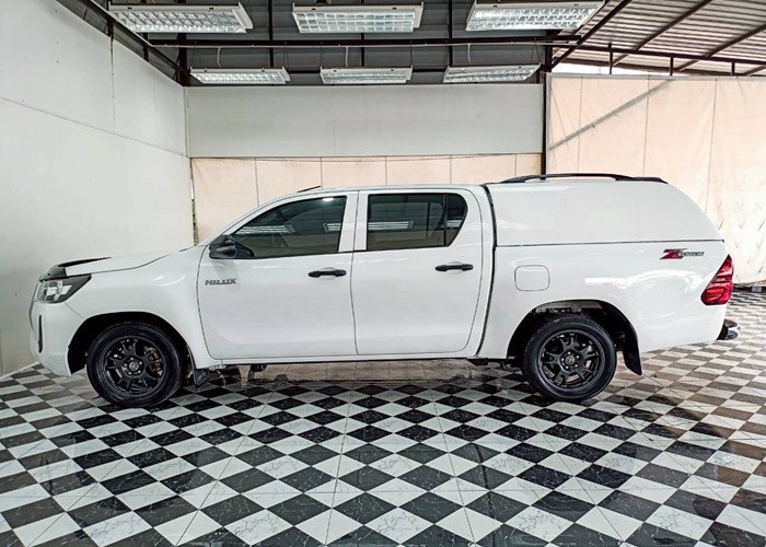 Used 10
                    TOYOTA
                     for Sale Image