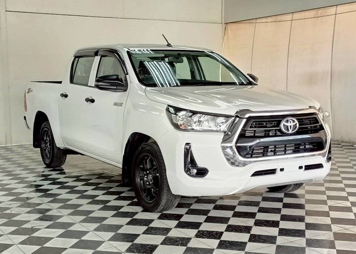Used 9
                    TOYOTA
                     for Sale Image