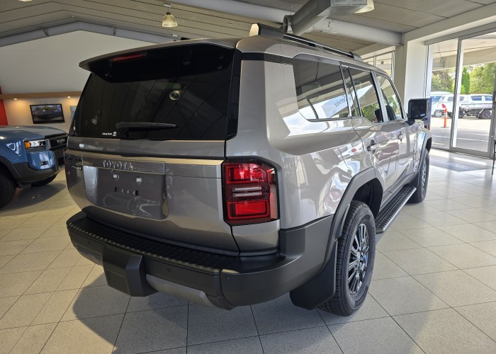 Used 1
                    TOYOTA
                     for Sale Image