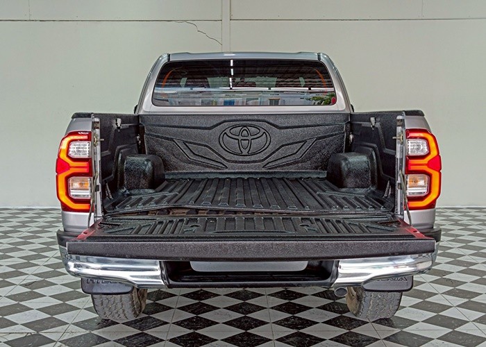 Used 8
                    TOYOTA
                     for Sale Image