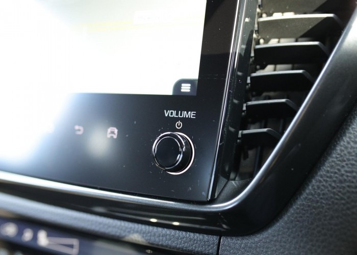 Used 1
                    ISUZU
                     for Sale Image