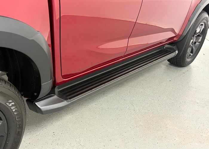 Used 1
                    ISUZU
                     for Sale Image